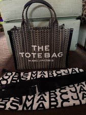 Marc Jacobs Medium Monogram