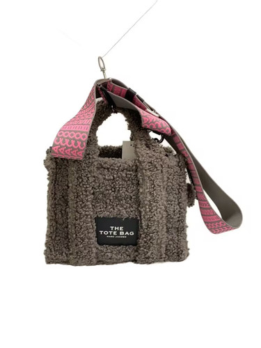 Marc jacobs shoulder - by,