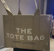 Marc Jacobs large size Canvas